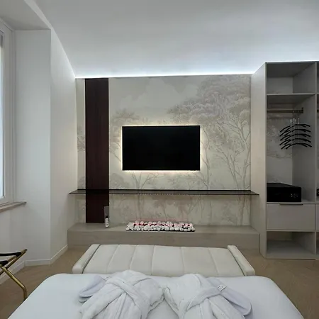 Borghese Boutique