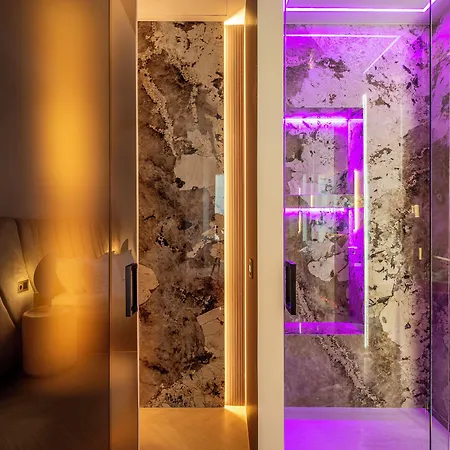 Borghese Boutique Pensión 4*