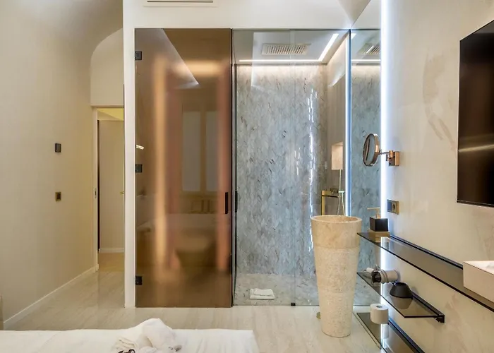 Daire Borghese Boutique